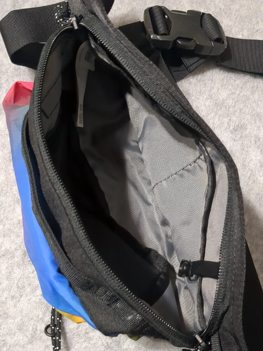 The North Face Bozer Hip Pack III–S, Multicolor NWOT